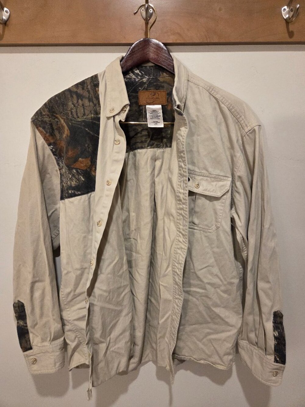 Mossy Oak Men’s L Shooting Shirt Cotton Button-Front Long Sleeve Camo Beige